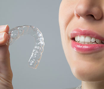 Dentists in Burlington Ontario - Invisalign and Orthodontic Services