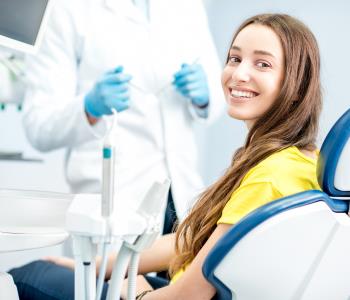 Dental services on Sunday from Dentist in Oakville ON